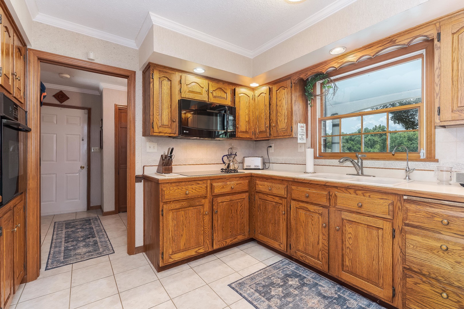 18468 E 600 North Road Property Photo 11