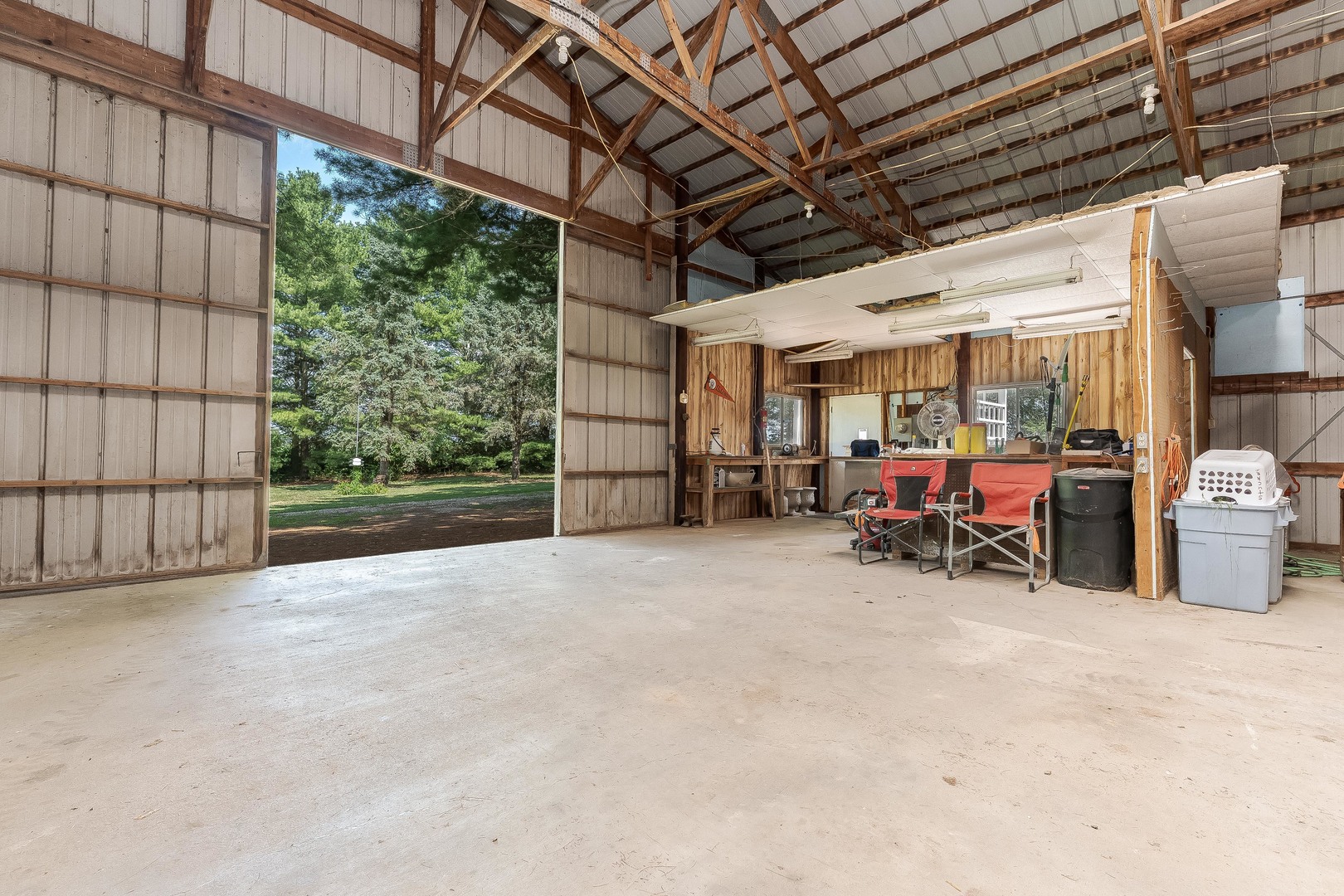 18468 E 600 North Road Property Photo 53