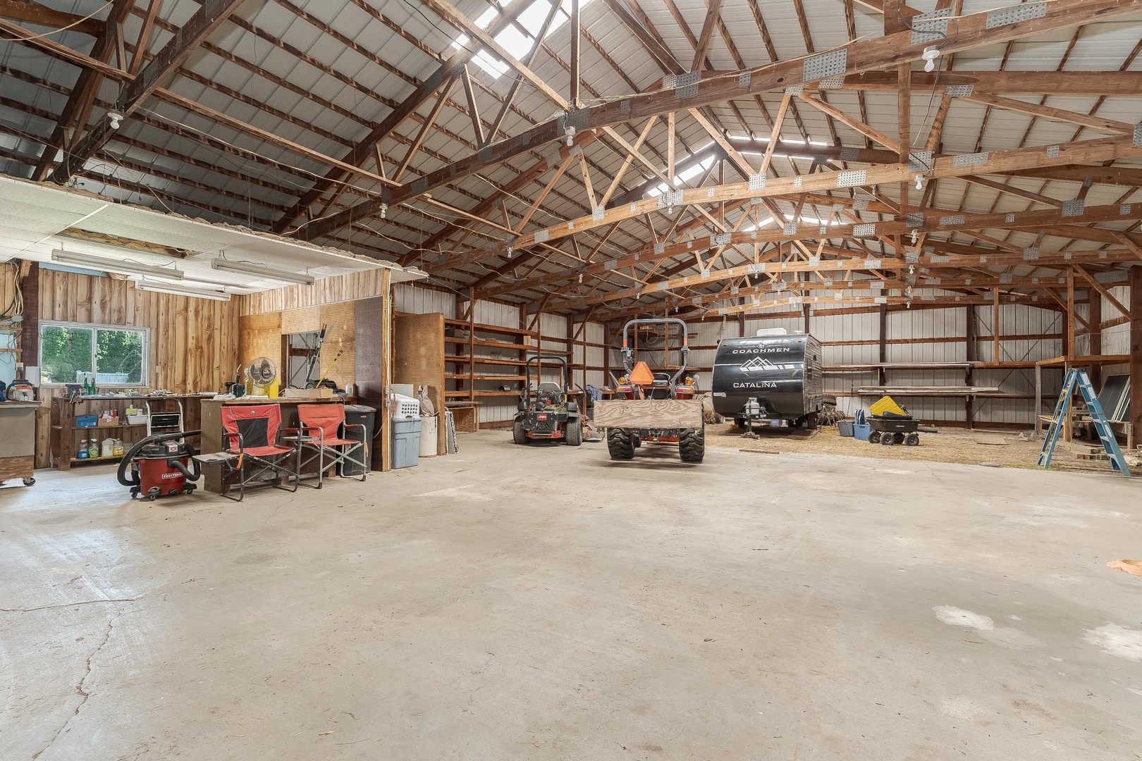 18468 E 600 North Road Property Photo 54