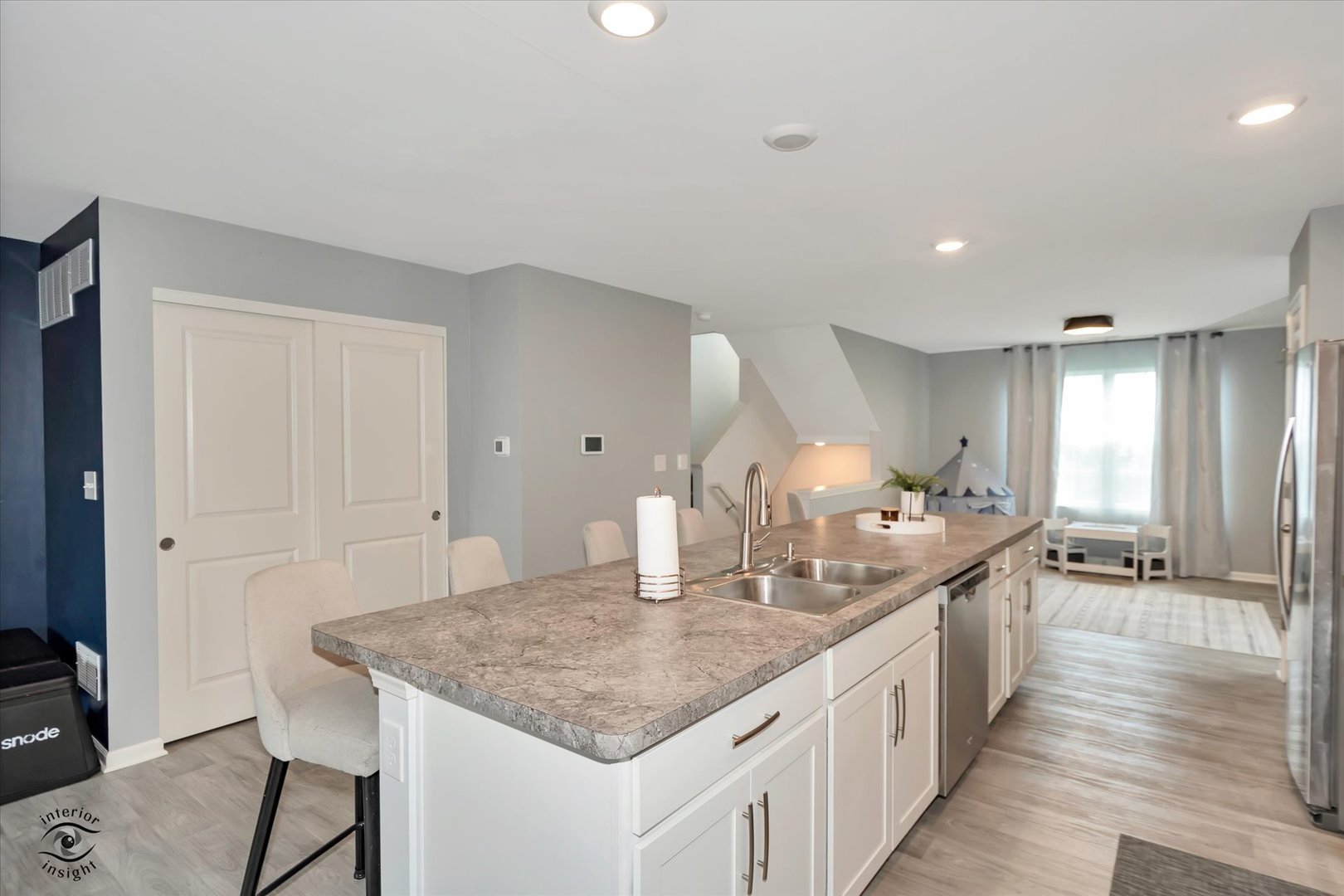 550 Spring Leaf Drive Property Photo 7