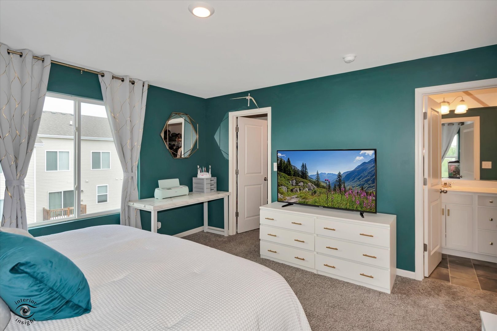 550 Spring Leaf Drive Property Photo 18