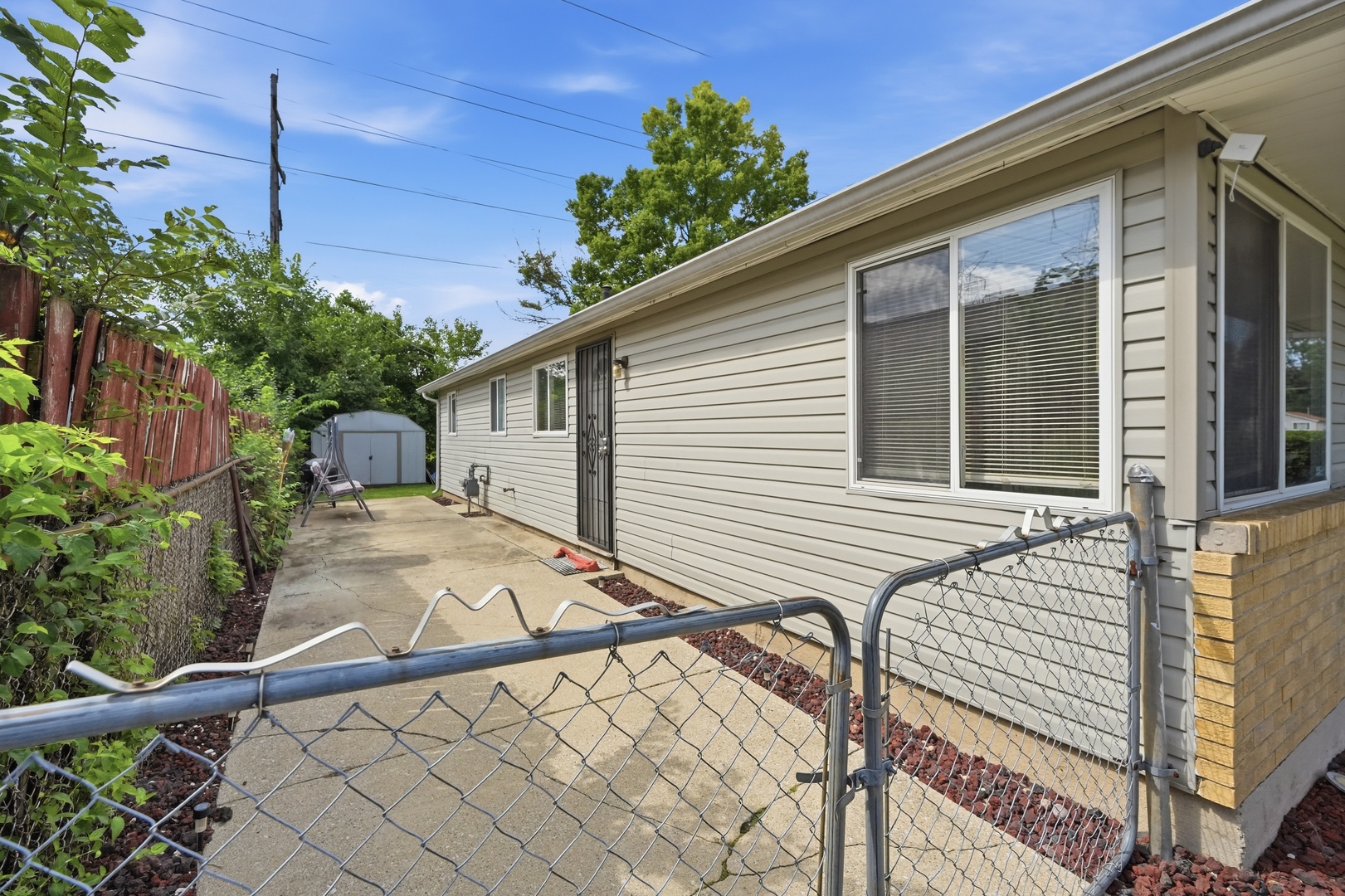 3215 Emery Lane Property Photo 11