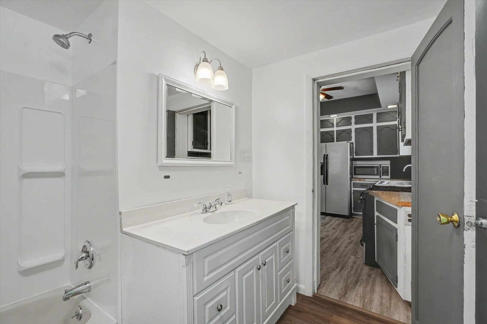 302 S Olmstead Street Property Photo 18