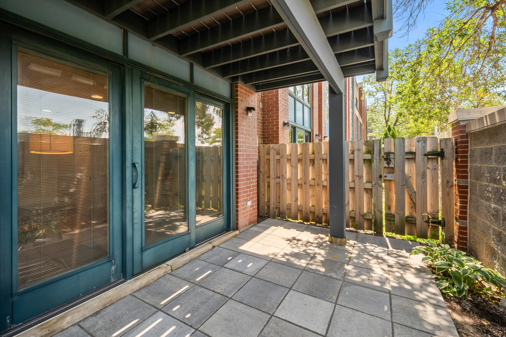 1449 S Clark Street Property Photo 15