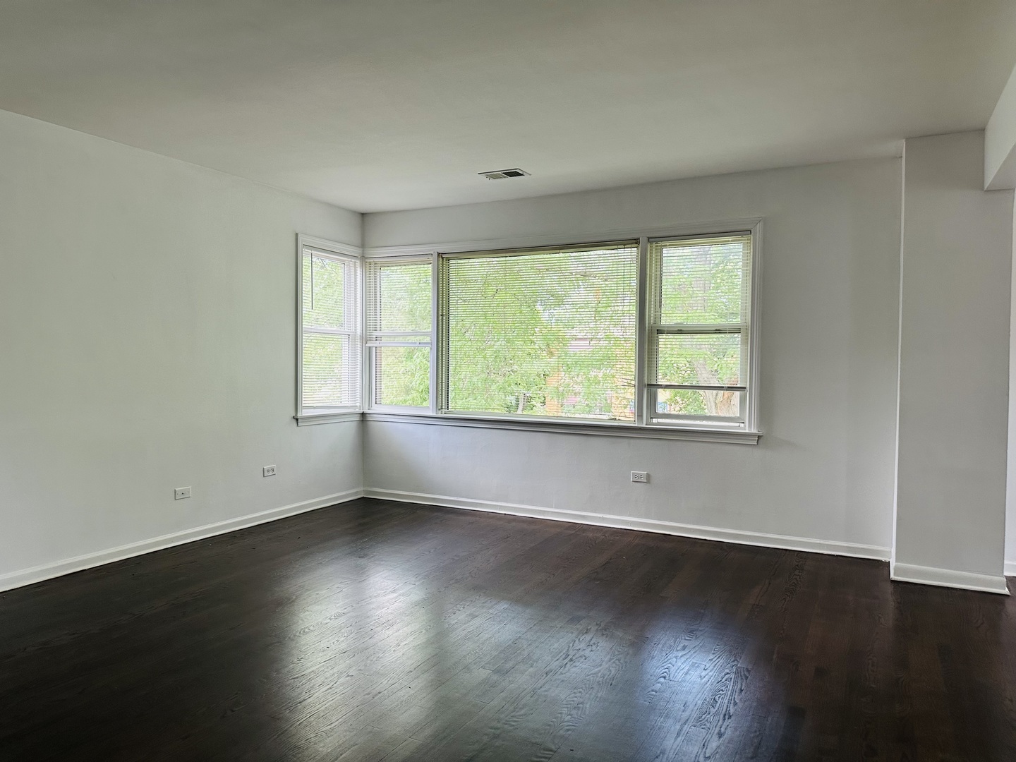 8638 Trumbull Avenue 2 Property Photo 12