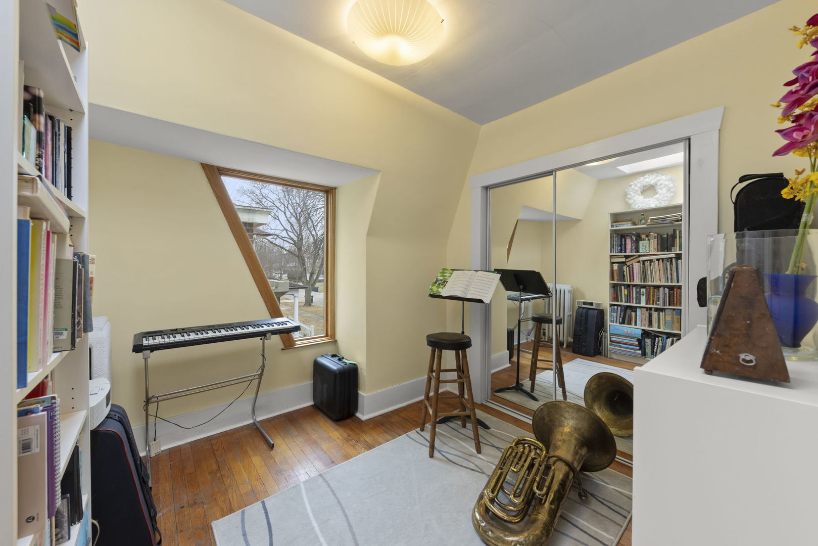 535 N Ashland Avenue Property Photo 20