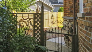535 N Ashland Avenue Property Photo 27