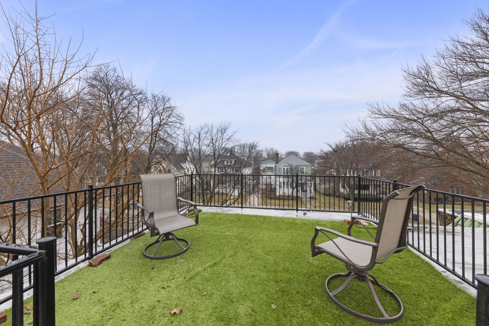 535 N Ashland Avenue Property Photo 28