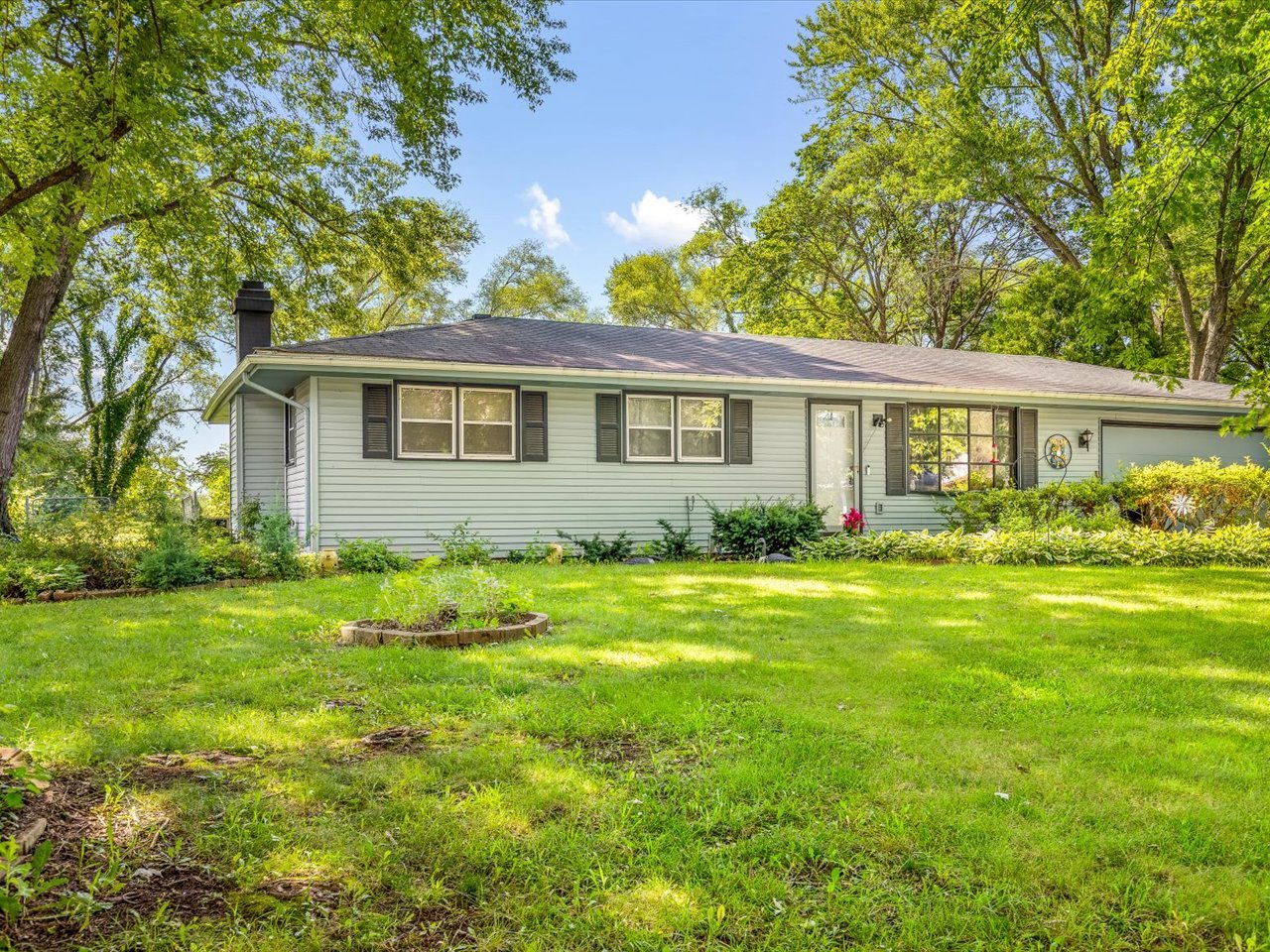 12724485 Property Photo 1