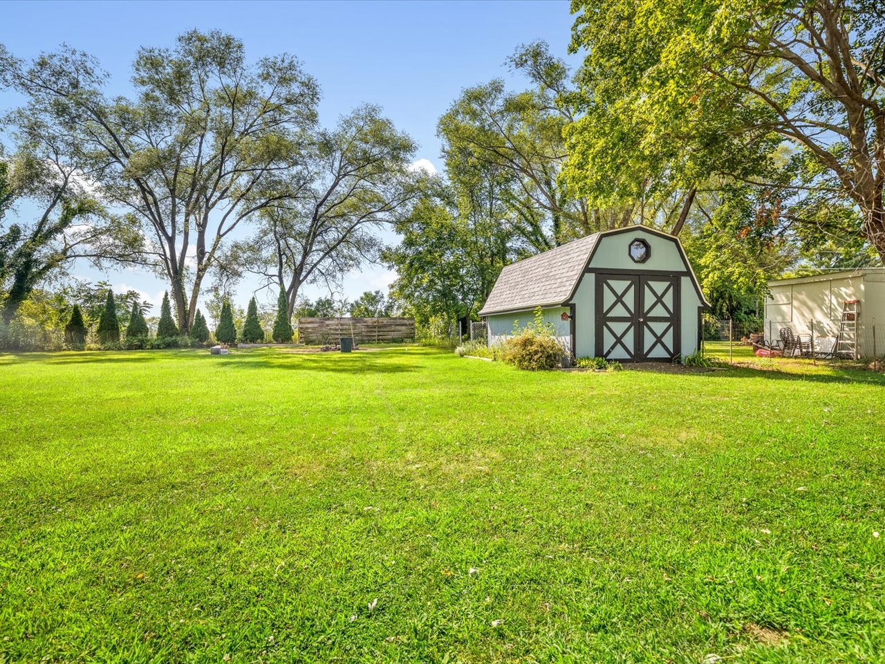12724485 Property Photo 22