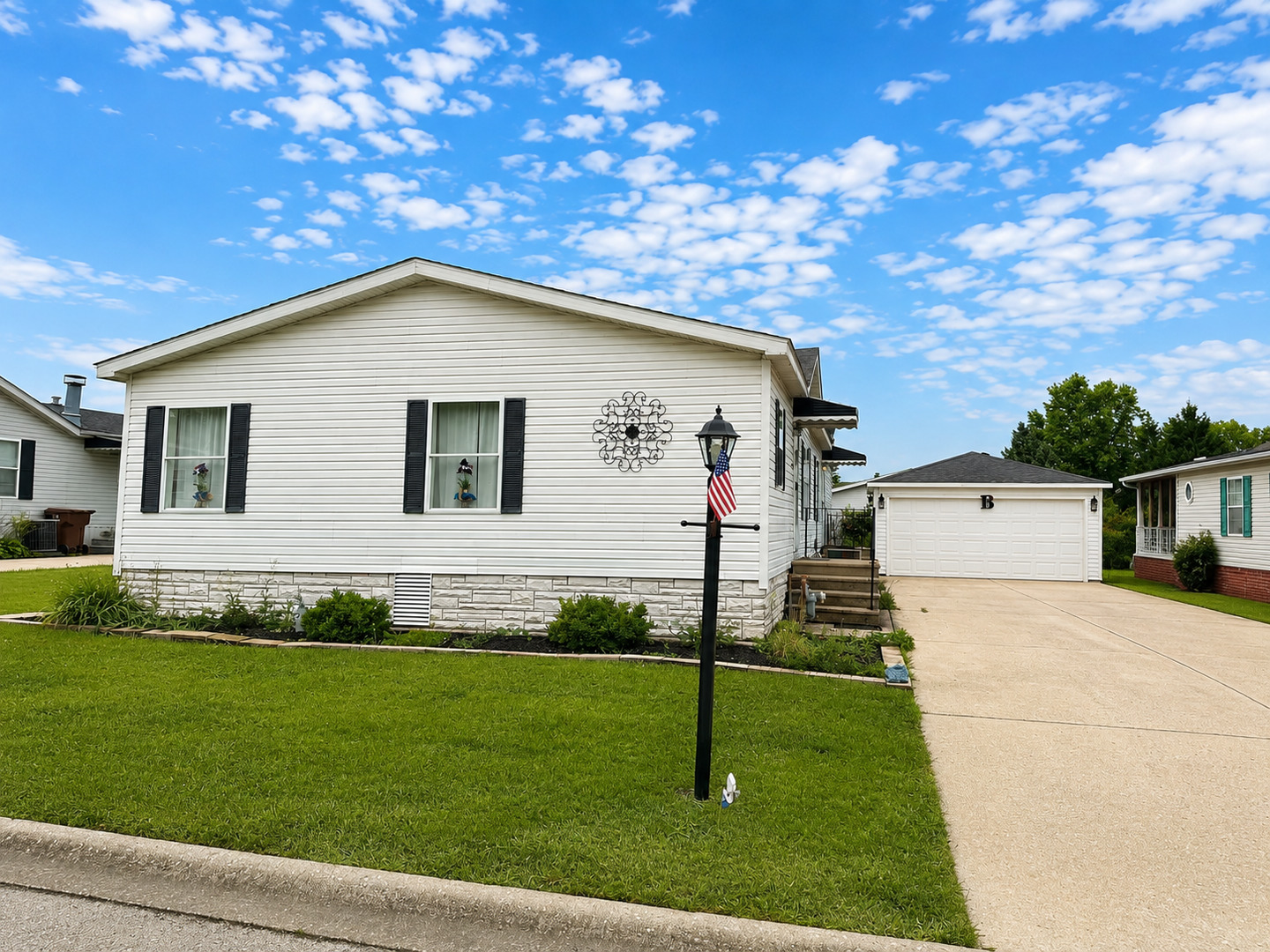 22700 S Foxfire Drive Property Photo 2