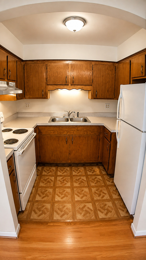 336 Lathrop Avenue 606 Property Photo 9