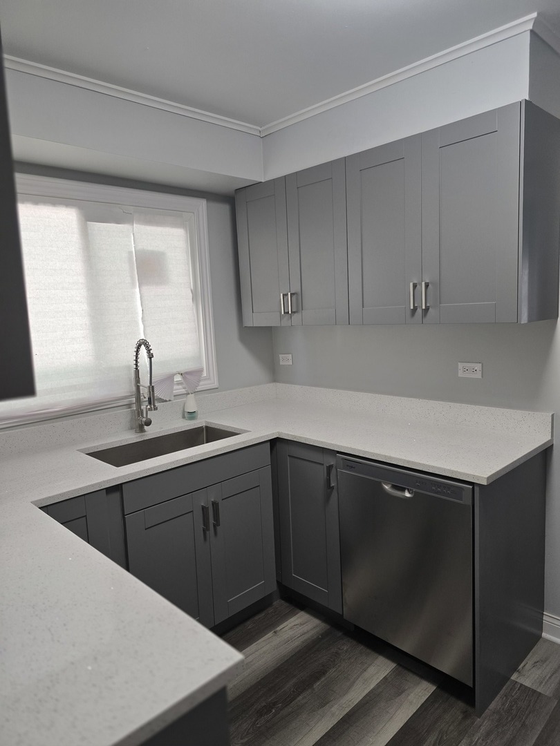 12724492 Property Photo 17