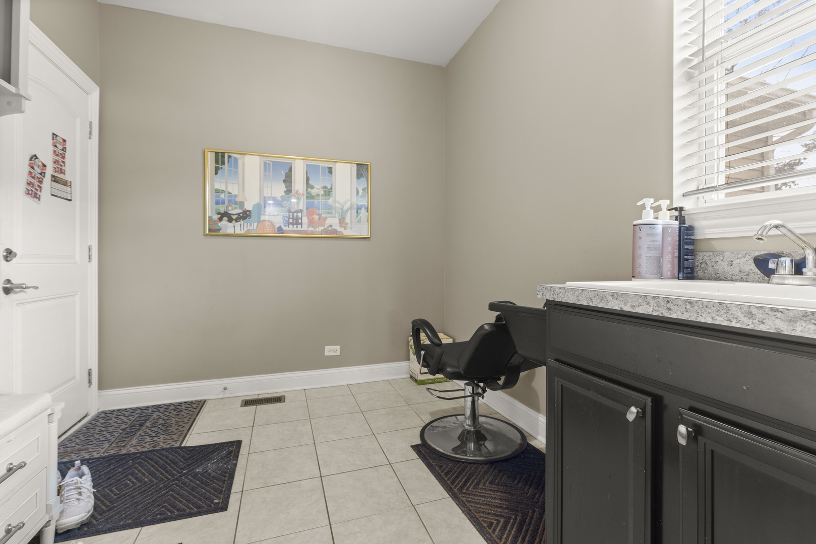 4508 Drendel Road Property Photo 12
