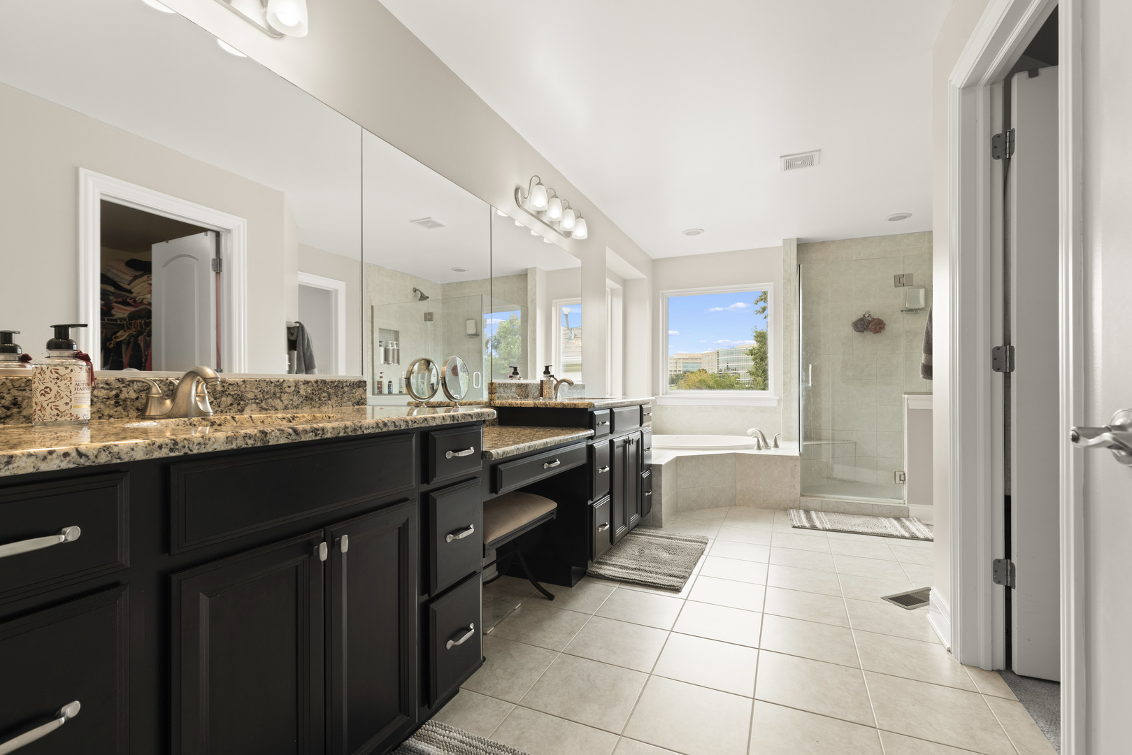 4508 Drendel Road Property Photo 16