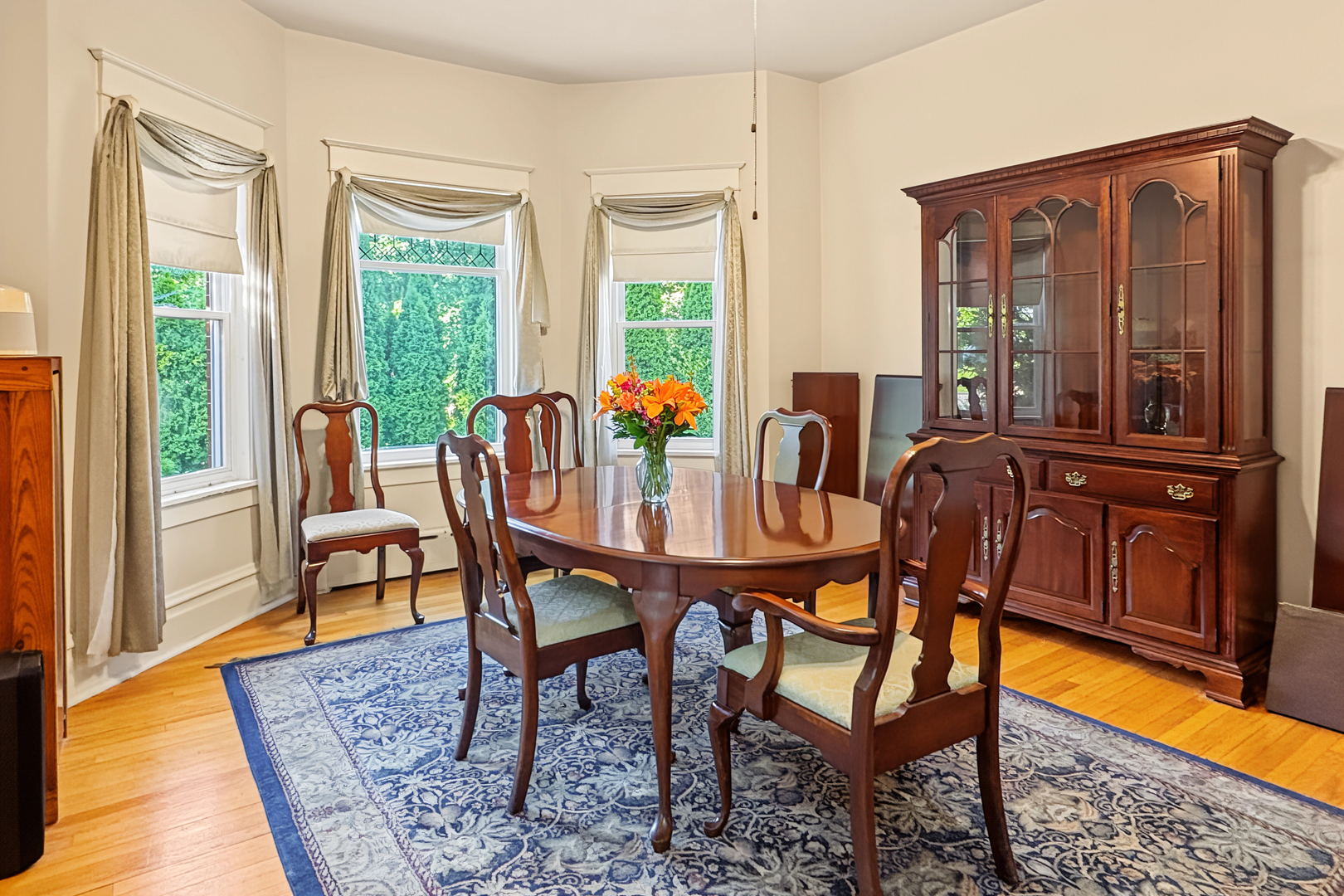 695 Prairie Avenue Property Photo 6