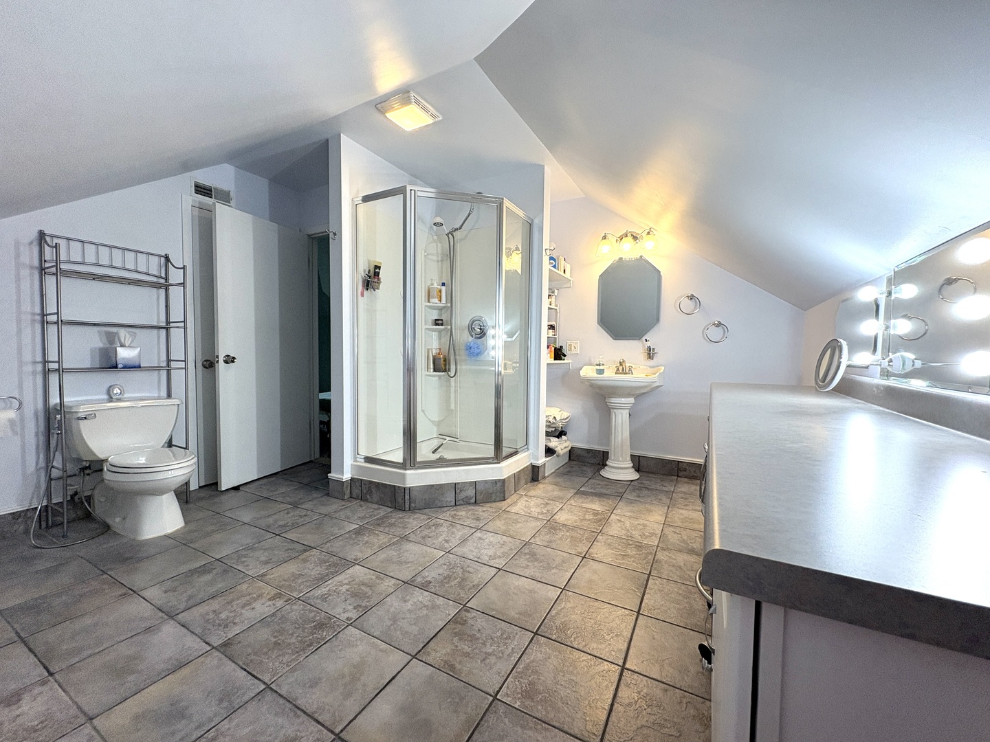 695 Prairie Avenue Property Photo 20