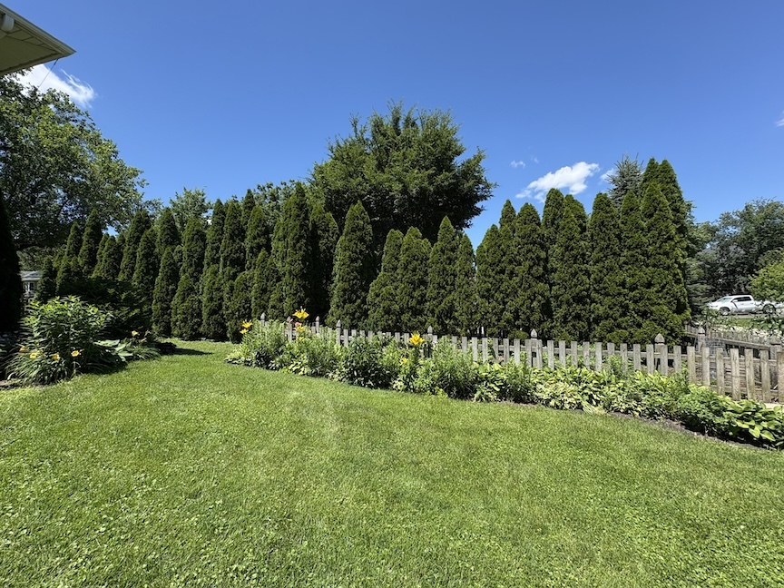 695 Prairie Avenue Property Photo 28