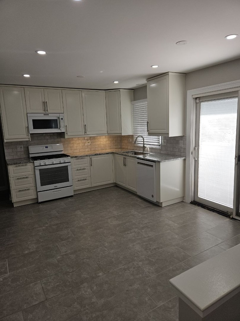 4 N Staffire Drive Property Photo 15