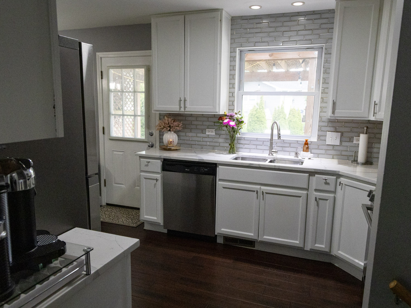 1484 Royal Boulevard Property Photo 7