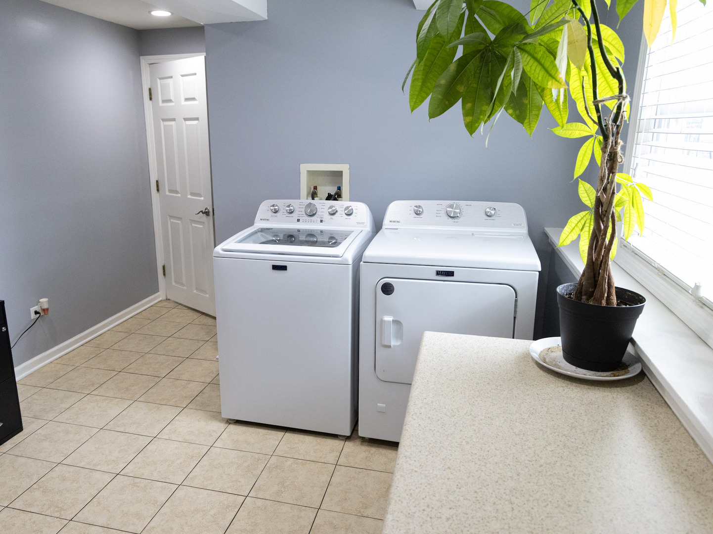 1484 Royal Boulevard Property Photo 22