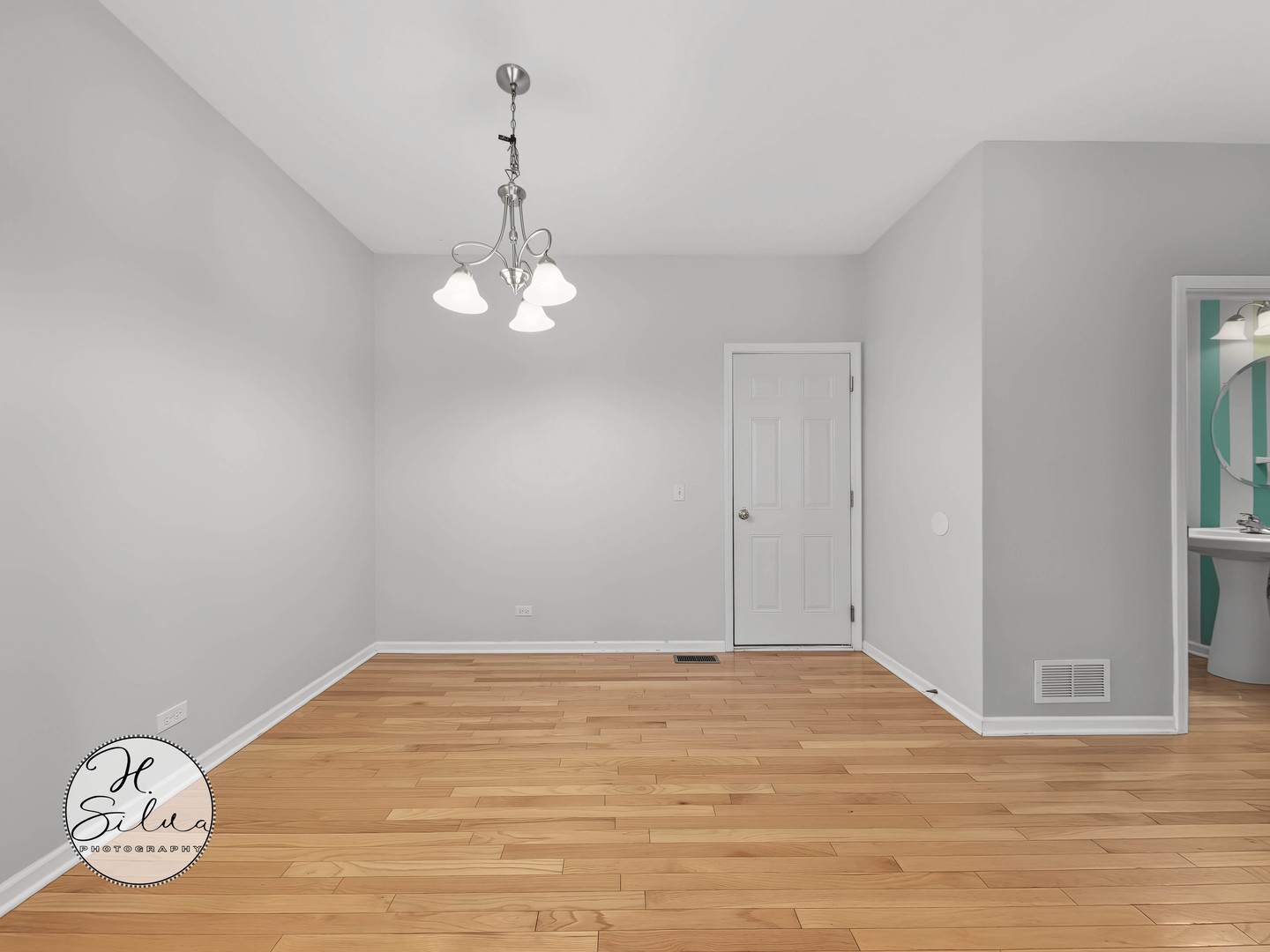 3190 Ronan Drive Property Photo 5