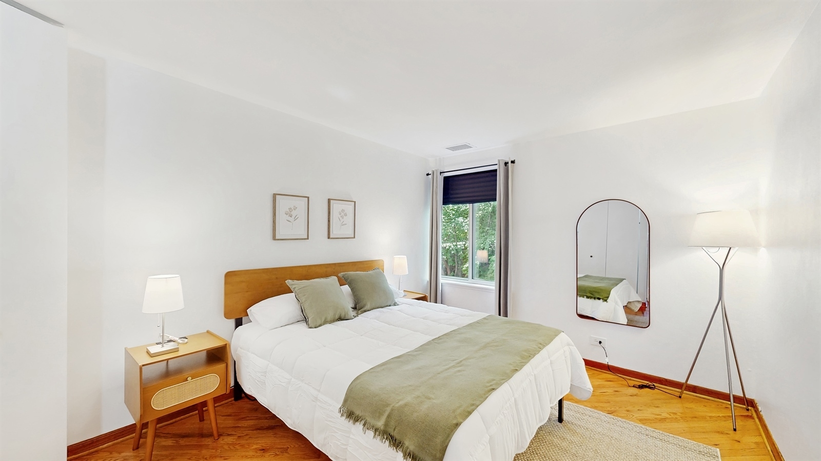 5880 Forest View Road C Property Photo 15