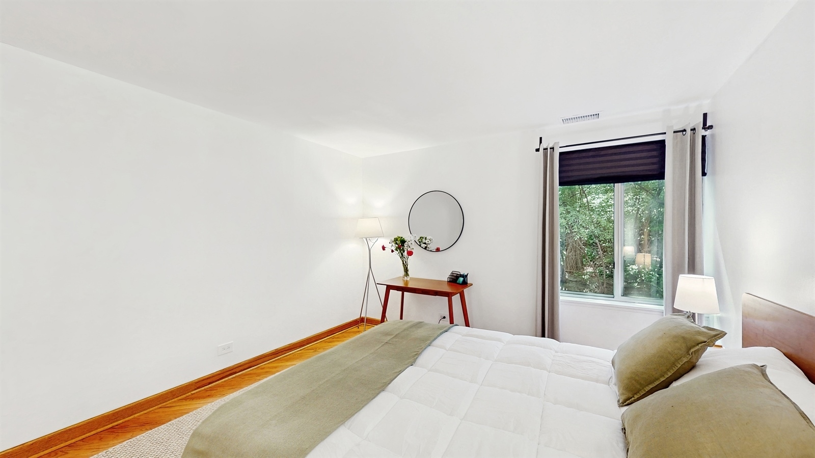 5880 Forest View Road C Property Photo 16