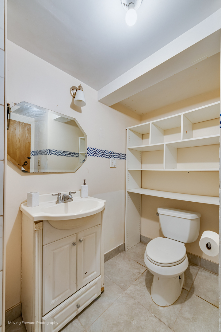 5918 S Albany Avenue Property Photo 22