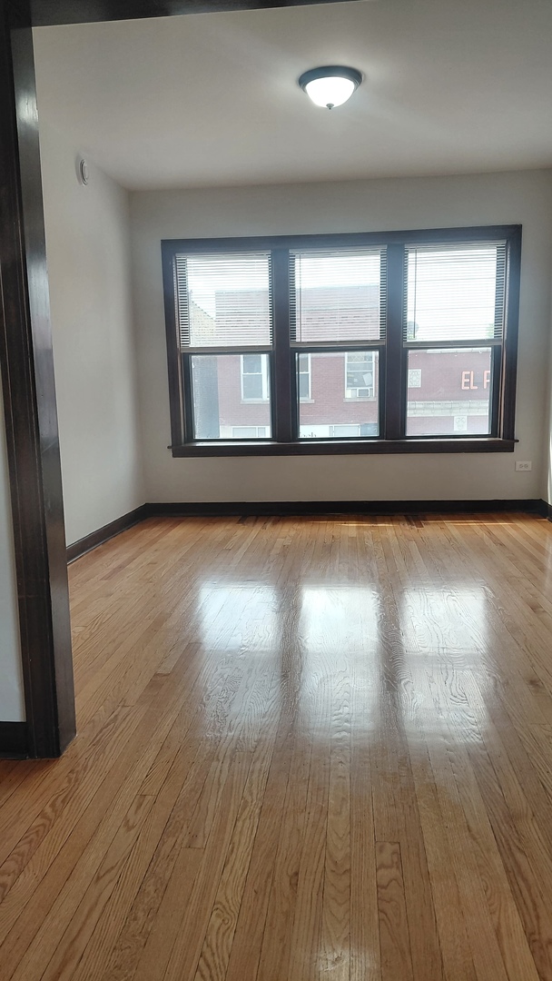4810 W Armitage Avenue 2f Property Photo 3