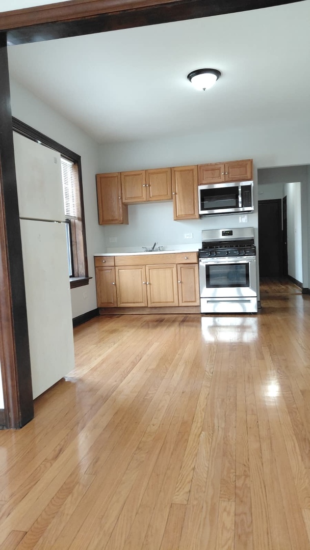 4810 W Armitage Avenue 2f Property Photo 4