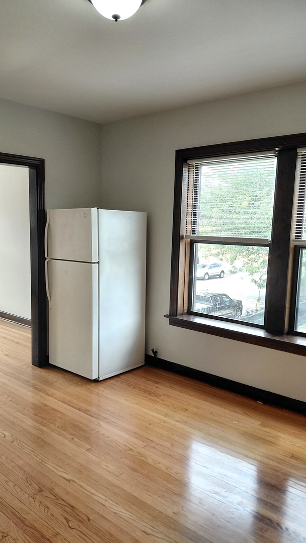 4810 W Armitage Avenue 2f Property Photo 5