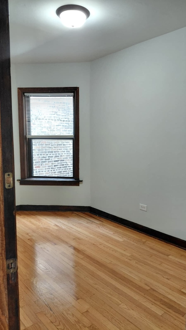 4810 W Armitage Avenue 2f Property Photo 8