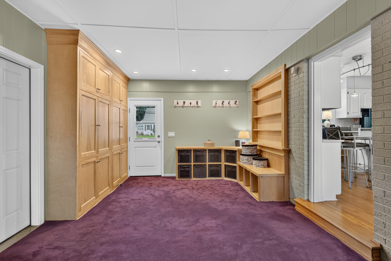 220 E Hillside Road Property Photo 18