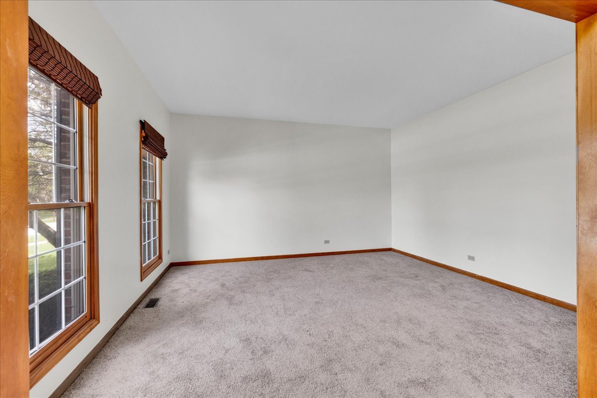 24963 Heritage Oaks Drive Property Photo 5