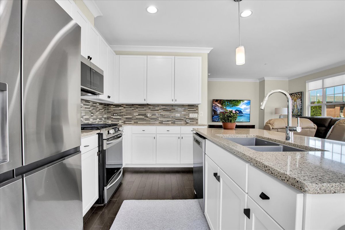 300 Lexington Lane Property Photo 10