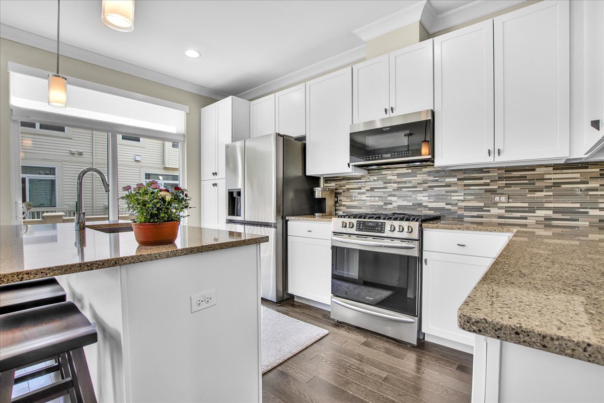 300 Lexington Lane Property Photo 13
