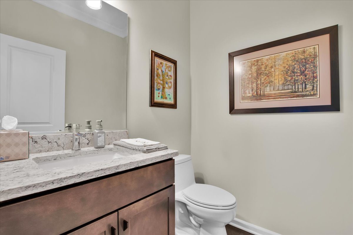 300 Lexington Lane Property Photo 15