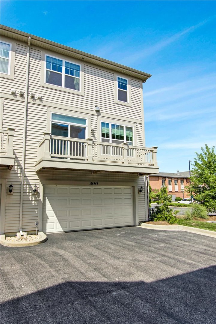 300 Lexington Lane Property Photo 34