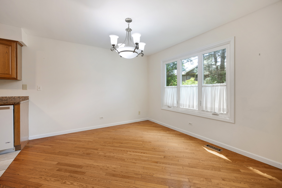 1153 S Linneman Road 1153 Property Photo 10