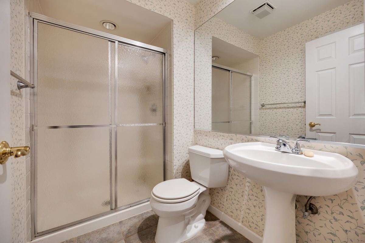 1153 S Linneman Road 1153 Property Photo 14