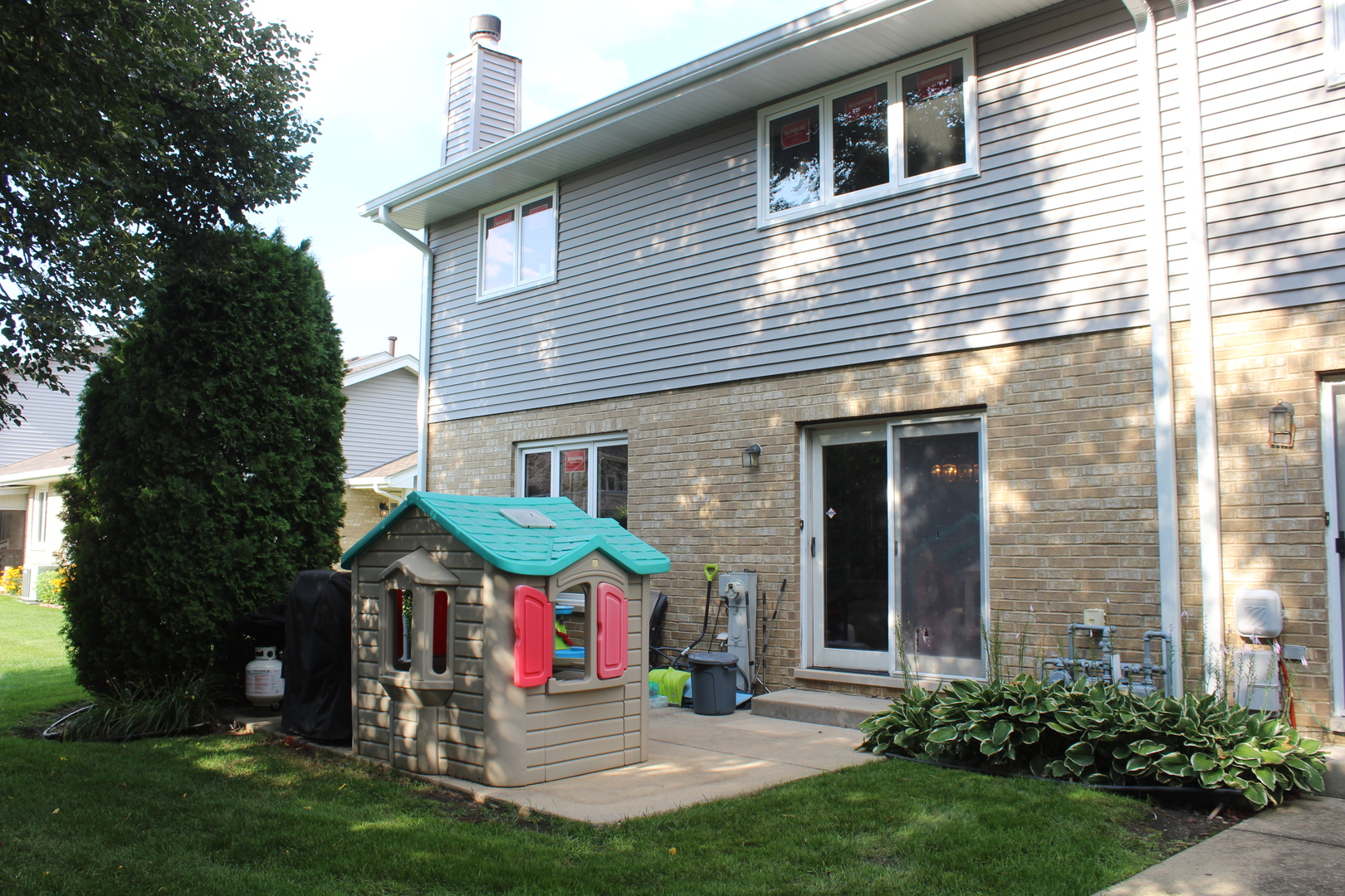 14244 Brighton Court Property Photo 3