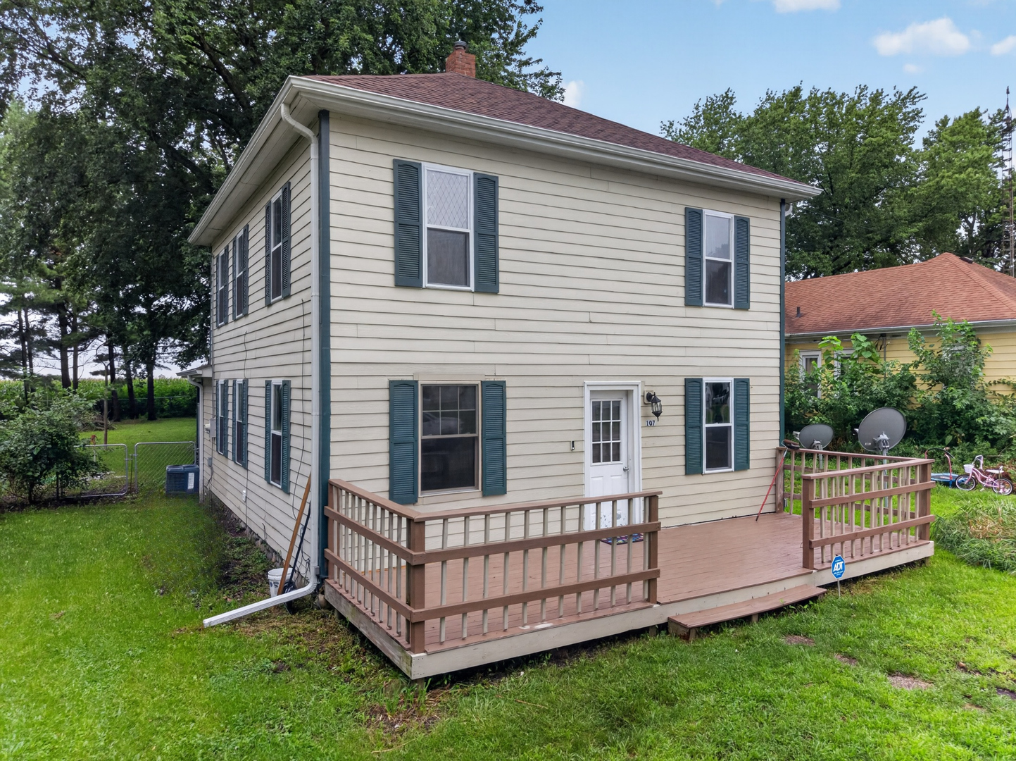 107 Emmet Street Property Photo 1