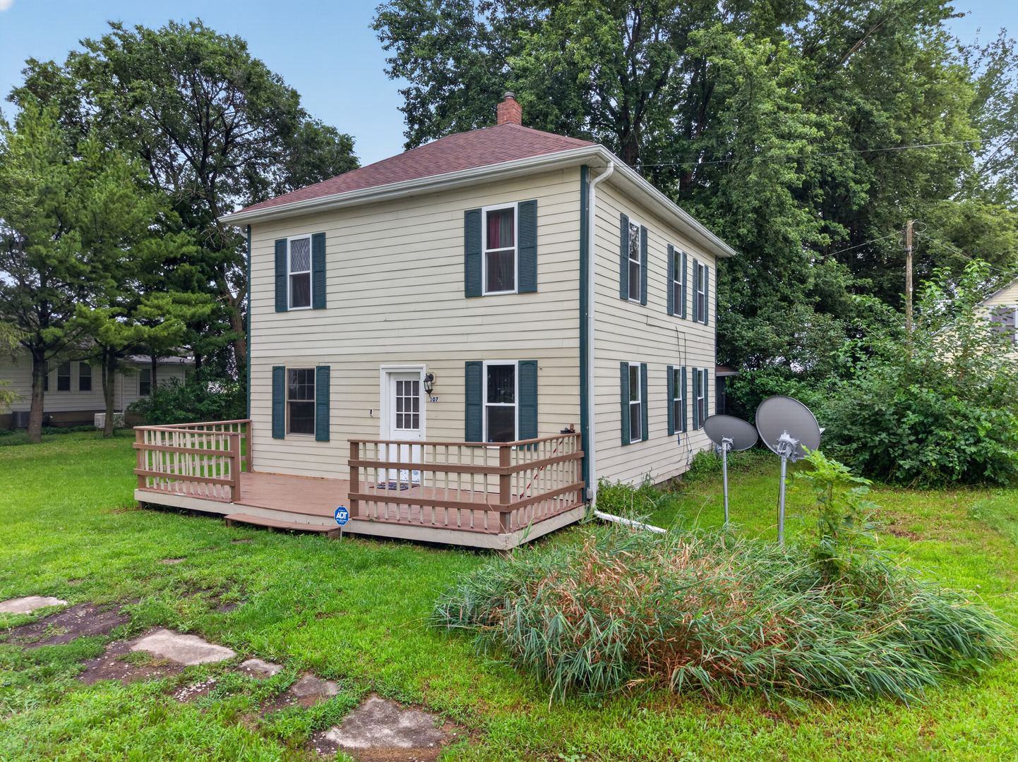 107 Emmet Street Property Photo 4