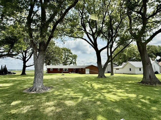 908 N County Road 800e Property Photo 31