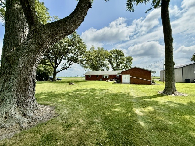 908 N County Road 800e Property Photo 33