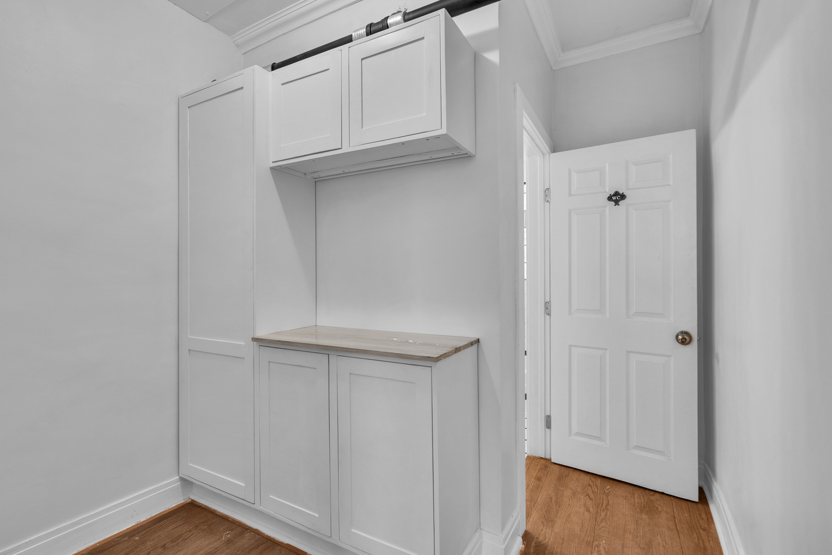 7025.5 N Sheridan Road G Property Photo 15