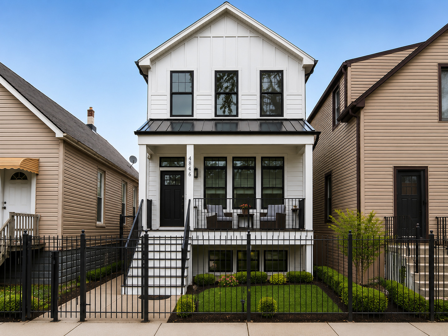 1635 N Central Park Avenue Property Photo 1