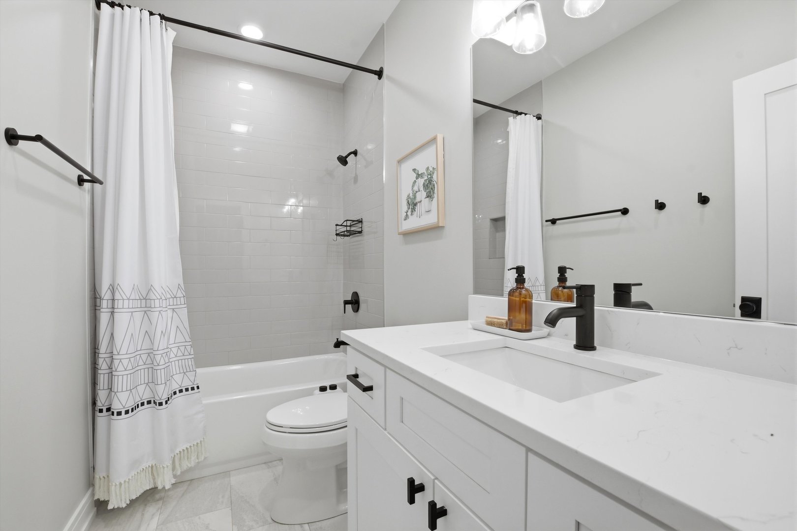 1635 N Central Park Avenue Property Photo 25