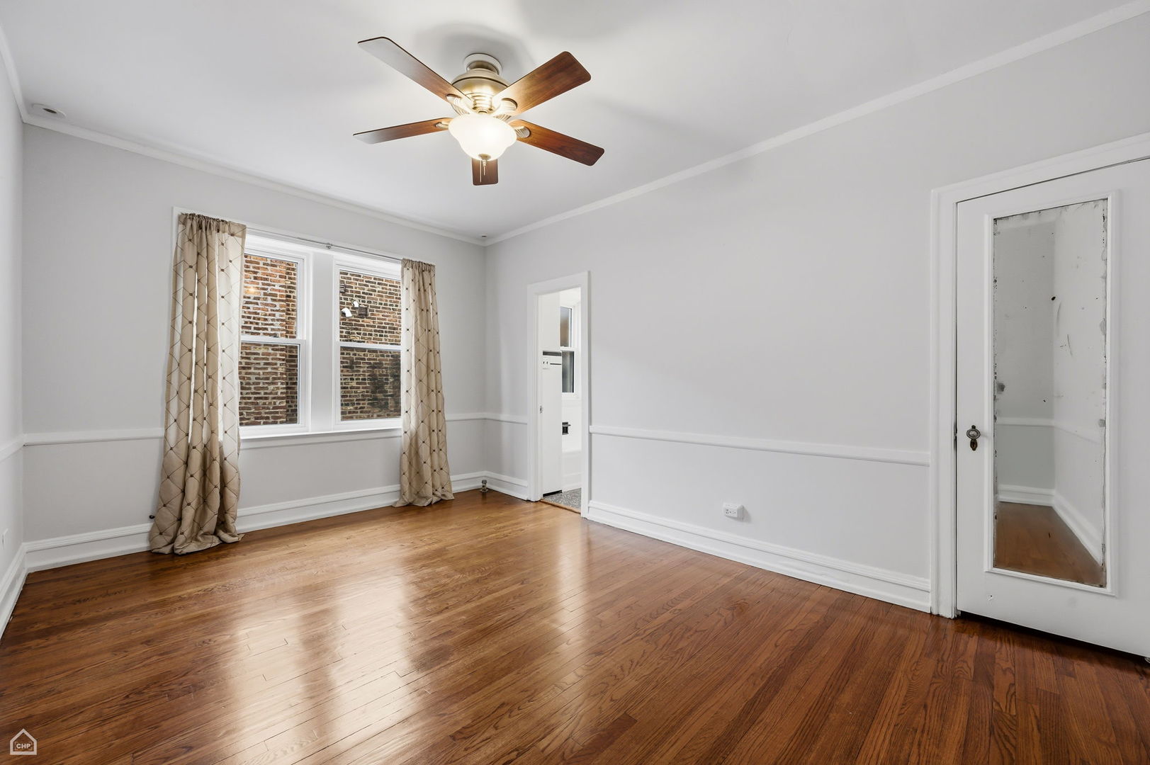 6121 N Hoyne Avenue 3s Property Photo 17